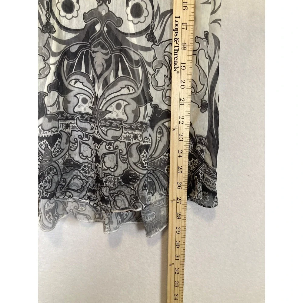 Y2K Unity World Wear Women XL White‎ Gray Paisley Crochet Lace Neck Tunic Top